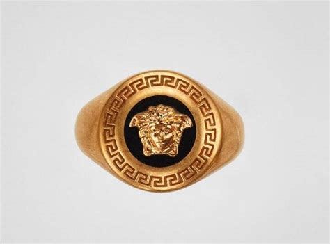 bague versace or 18k homme prix|Bagues Versace homme .